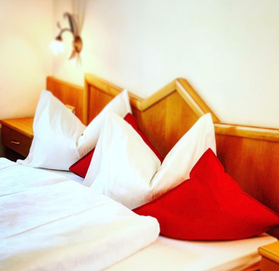โฮเต็ล เบิร์กกริสตอล Hotel เบรนเนโร ภายนอก รูปภาพ